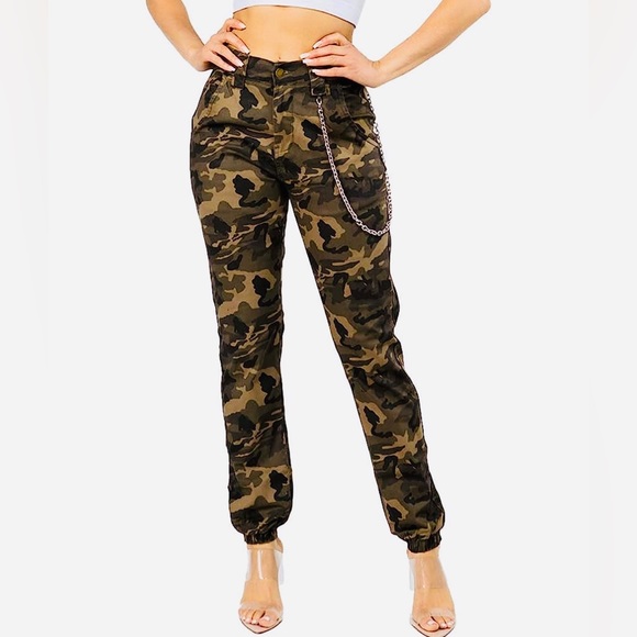 NEW!! Camo denim W Chain Stretch Camouflage Sexy Cargo Style Pants NWT - Picture 4 of 9